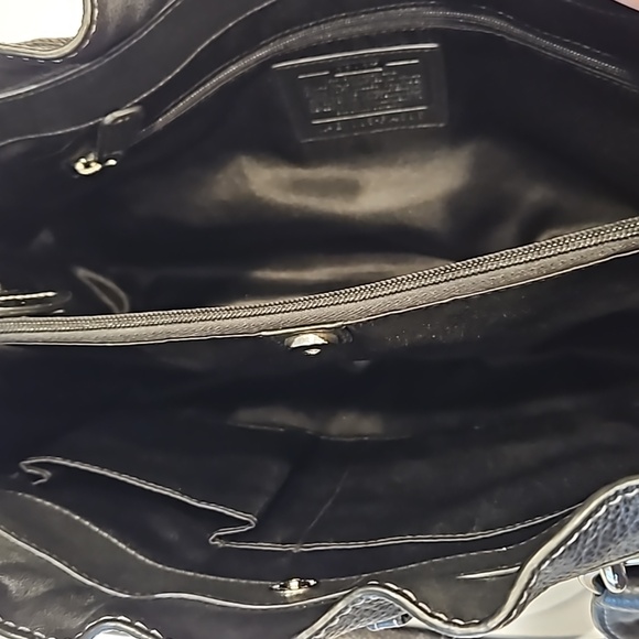 Coach Shoulder Bag - Picture 3 of 5